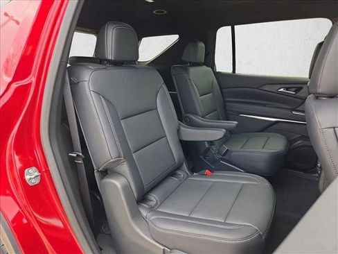 Used 2026 Chevrolet Traverse LT w/ Midnight/Sport Edition image 19