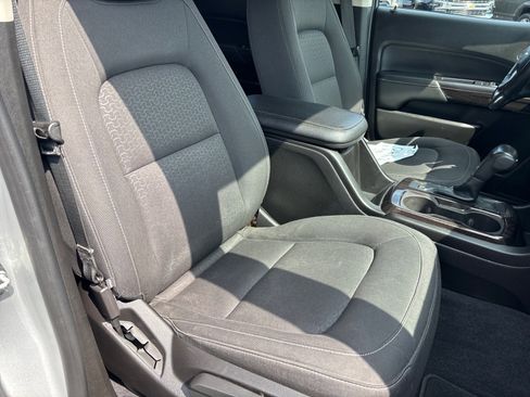 Used 2019 GMC Canyon SLE w/ Driver Alert Package AWD/4WD image 20