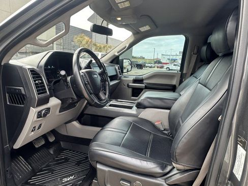 Used 2018 Ford F150 XLT w/ Equipment Group 301A Mid image 9