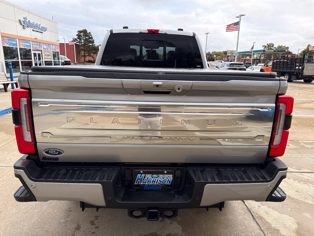 Used 2024 Ford F250 Platinum w/ Tremor Off-Road Package AWD/4WD image 33