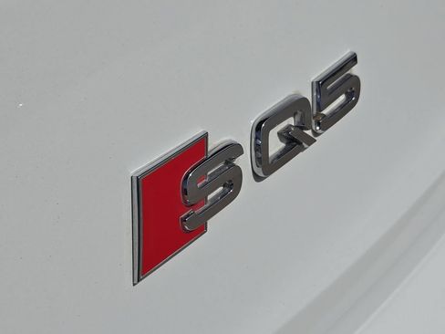 Certified 2023 Audi SQ5 Premium Plus w/ Premium Plus Package AWD/4WD image 14