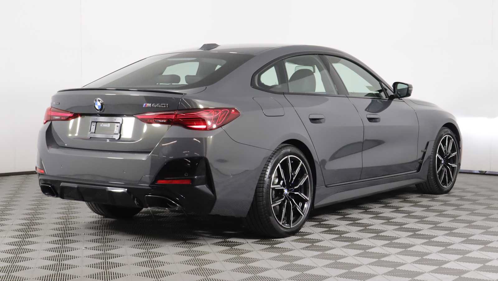 Used 2026 BMW 440i xDrive w/ Premium Package AWD/4WD image 6