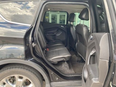 Used 2015 Ford Escape SE w/ Equipment Group 201A AWD/4WD image 29