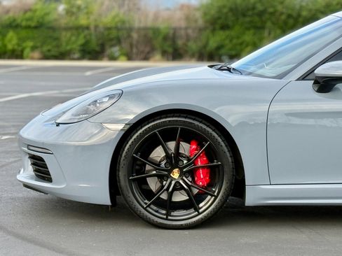 Used 2025 Porsche 718 Cayman S image 14