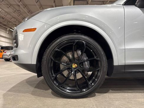 Used 2020 Porsche Cayenne image 20