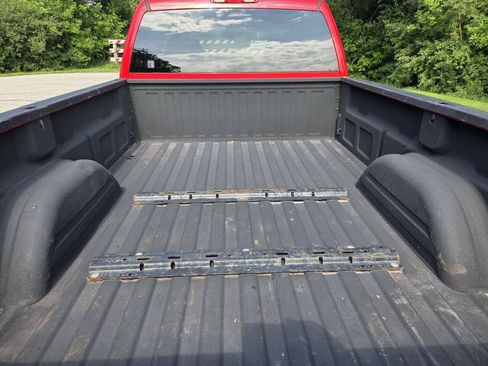 Used 2005 Chevrolet Silverado 3500 LS w/ Heavy-Duty Power Package AWD/4WD image 10