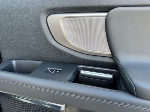 New 2026 Ford Expedition Max Active image 20