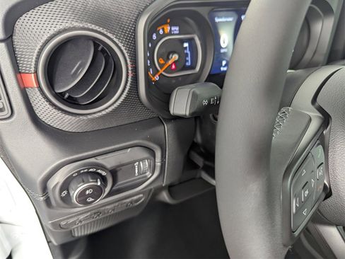 New 2025 Jeep Gladiator Rubicon w/ Safety Group image 20