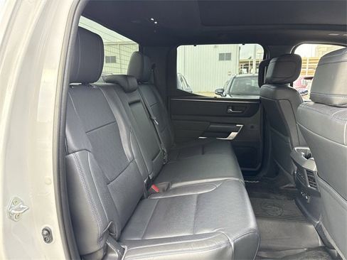 Used 2023 Toyota Tundra Platinum image 33
