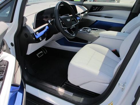 New 2027 Cadillac Optiq Premium Sport RWD image 12