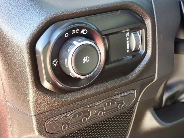 Used 2026 Jeep Wrangler Sport AWD/4WD image 8