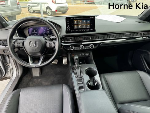 Used 2022 Honda Civic Sport Touring image 14