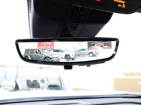 New 2026 Chevrolet Traverse Z71 image 3