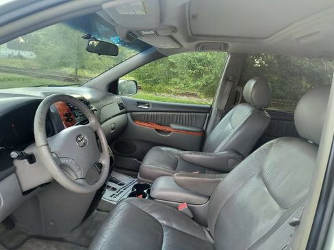 Used 2007 Toyota Sienna image 4