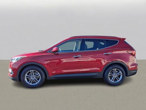 Used 2017 Hyundai Santa Fe Sport image 4