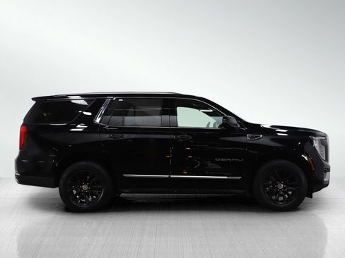 Used 2025 GMC Yukon Denali image 6