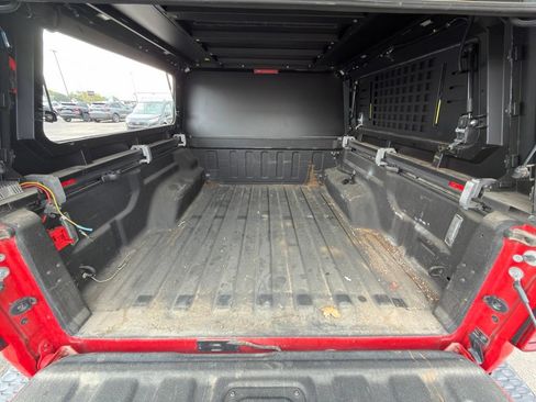 Used 2021 Jeep Gladiator Rubicon w/ Dual Top Group AWD/4WD image 16