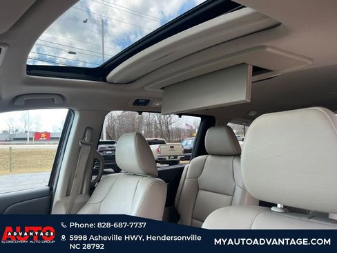 Used 2014 Honda Odyssey Touring image 8