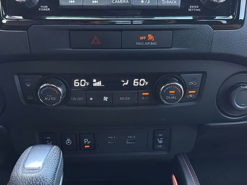 Used 2022 Nissan Frontier Pro-X RWD image 18