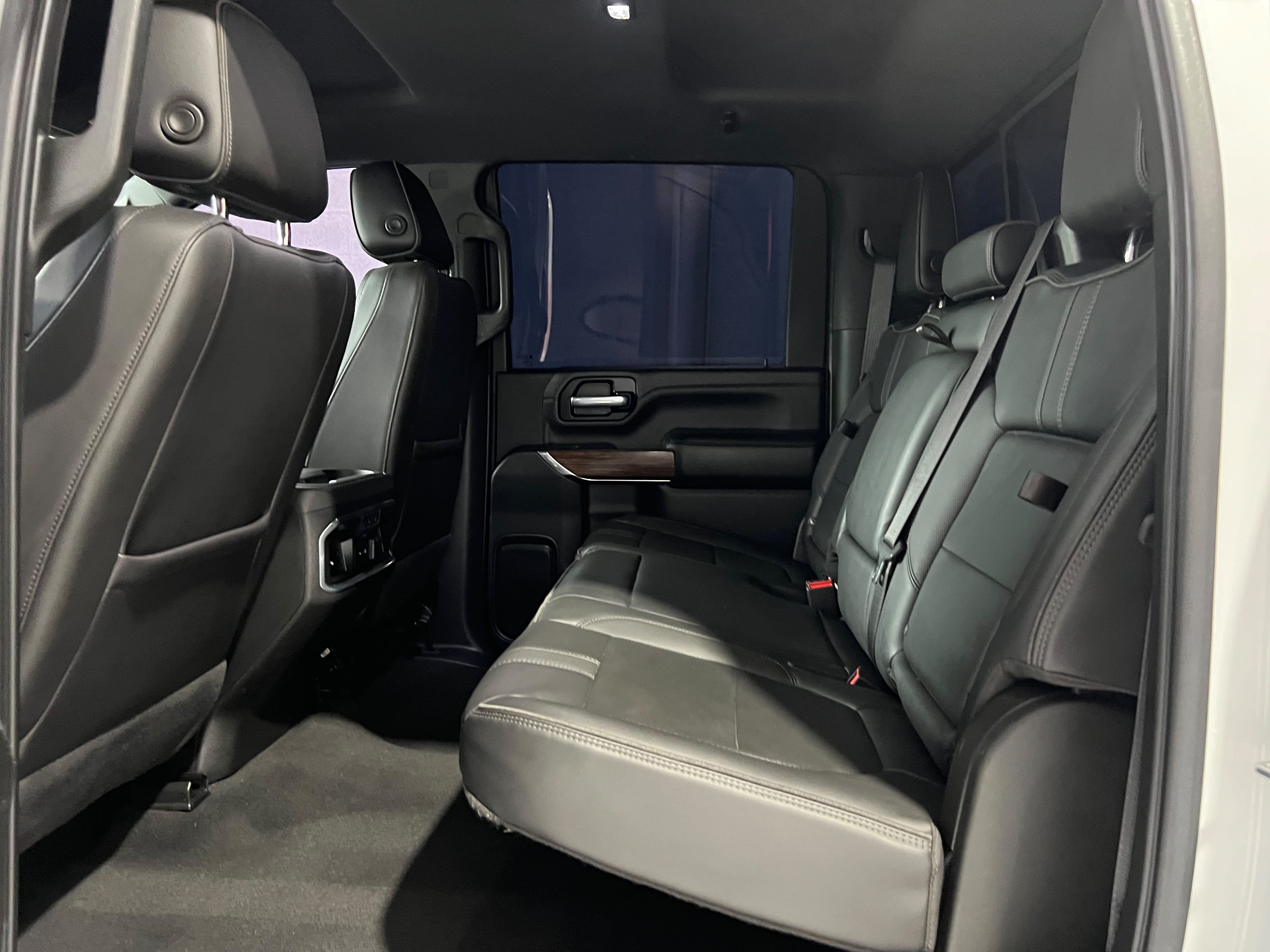 Used 2022 Chevrolet Silverado 2500 High Country AWD/4WD image 11