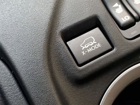 Used 2023 Subaru Crosstrek 2.5i Limited image 32