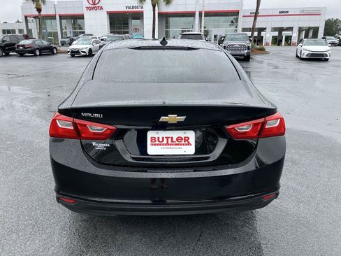 Used 2022 Chevrolet Malibu LS FWD image 4