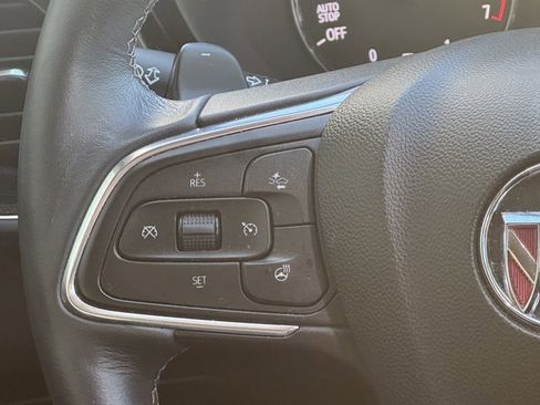 Used 2023 Buick Envision Essence image 14