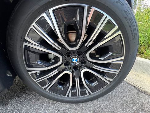 Used 2025 BMW X3 xDrive30i w/ Premium Package AWD/4WD image 7
