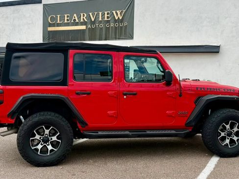 Used 2018 Jeep Wrangler Unlimited Rubicon AWD/4WD image 8