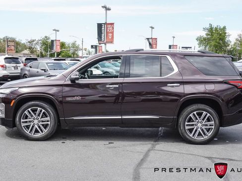 Used 2022 Chevrolet Traverse High Country AWD/4WD image 11