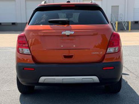 Used 2016 Chevrolet Trax LT w/ LT Convenience Package FWD image 5