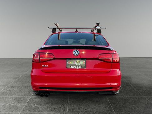 Used 2017 Volkswagen Jetta GLI FWD image 4