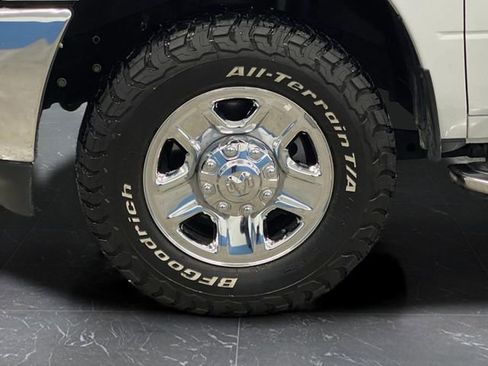 Used 2022 RAM 2500 Big Horn image 39