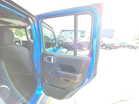 Used 2021 Jeep Wrangler Unlimited Sport AWD/4WD image 25