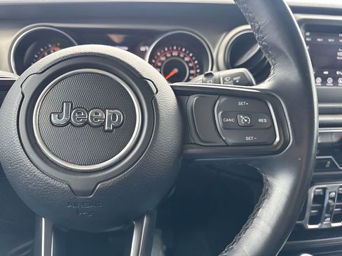 Used 2020 Jeep Wrangler Unlimited Sport AWD/4WD image 16