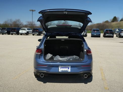 New 2026 Volkswagen GTI SE FWD image 7