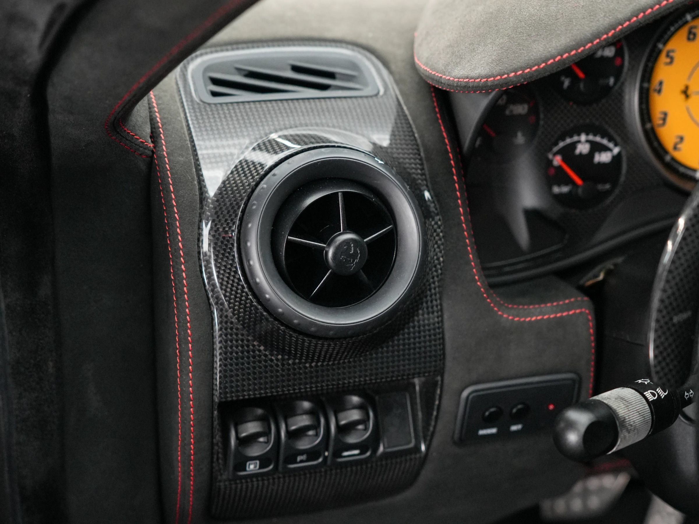 Used 2009 Ferrari F430 Scuderia RWD image 37
