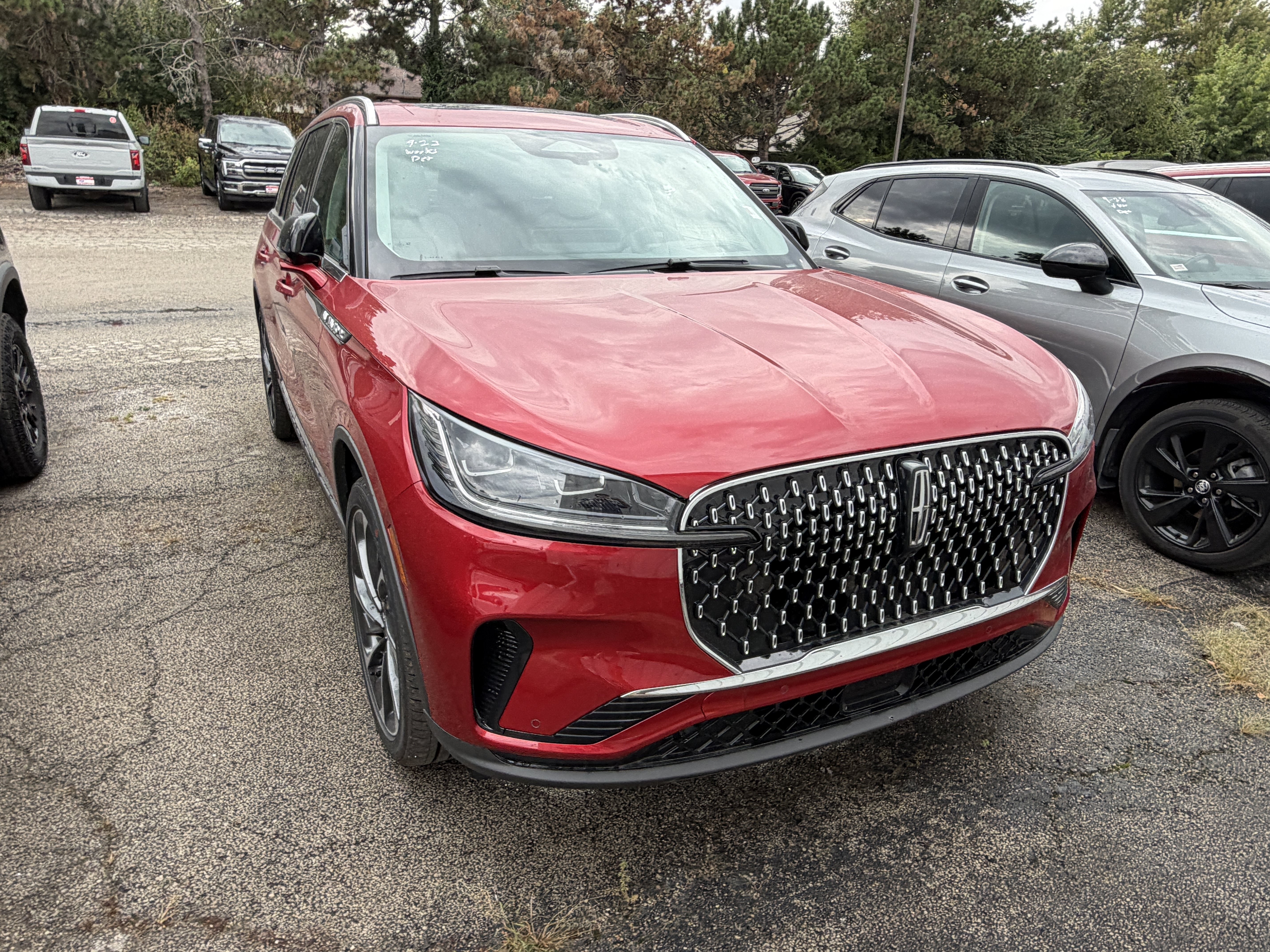 New 2026 Lincoln Aviator Reserve AWD/4WD image 2