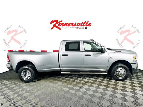 Used 2024 RAM 3500 Tradesman w/ Chrome Appearance Group image 8