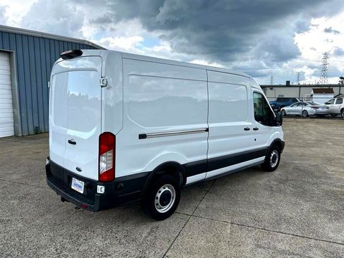 Used 2019 Ford Transit 250 148 Medium Roof image 8