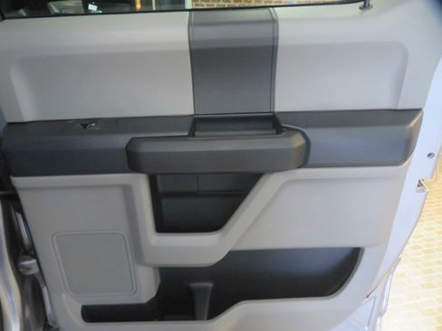 Used 2020 Ford F250 XL w/ STX Appearance Package AWD/4WD image 21