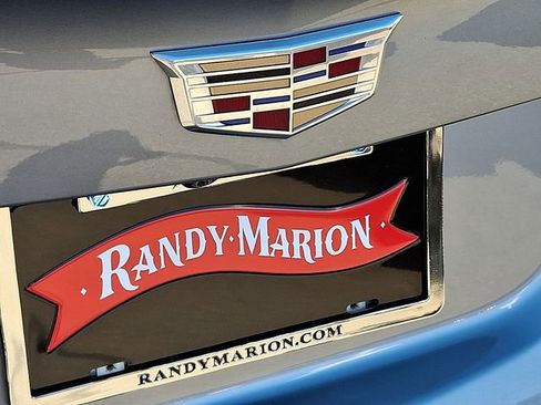 Used 2024 Cadillac XT4 Premium Luxury image 27