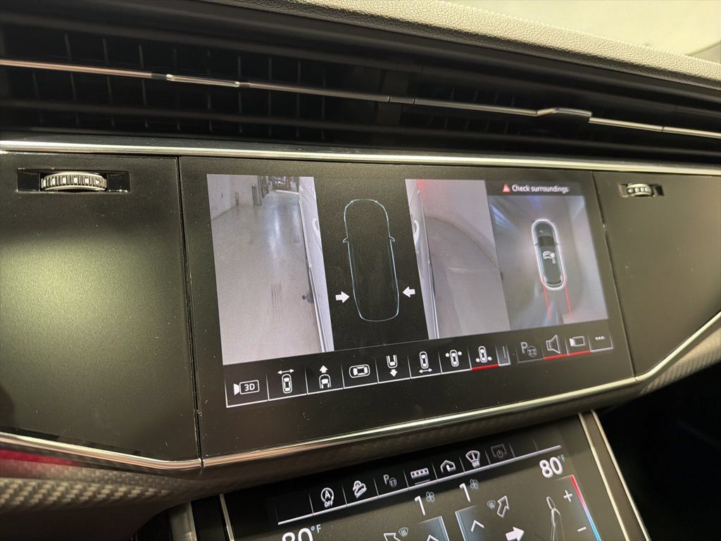 Used 2025 Audi SQ7 Prestige AWD/4WD image 34