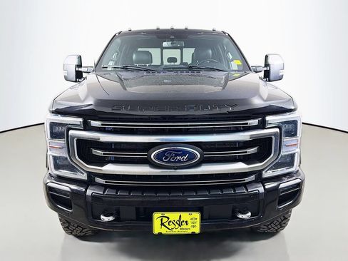 Used 2022 Ford F350 Platinum w/ Tremor Off-Road Package AWD/4WD image 2