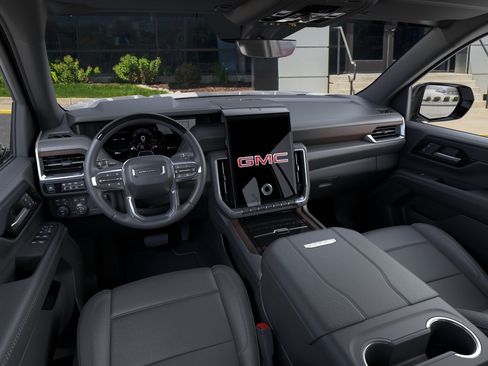 New 2026 GMC Yukon Denali w/ Denali Reserve Package AWD/4WD image 17