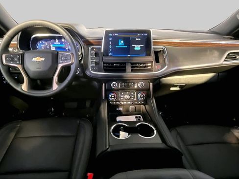 Used 2023 Chevrolet Tahoe High Country w/ Premium Package 2 AWD/4WD image 16