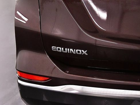 Used 2020 Chevrolet Equinox LT image 10