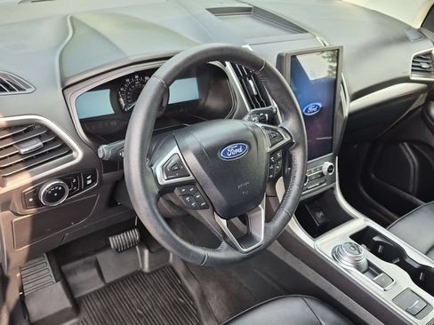 Used 2024 Ford Edge SEL w/ Convenience Package AWD/4WD image 10