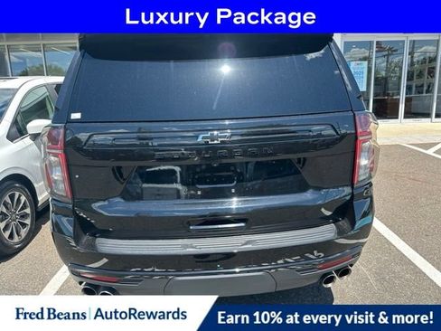 Used 2024 Chevrolet Suburban Z71 w/ Z71 Off-Road Package AWD/4WD image 6