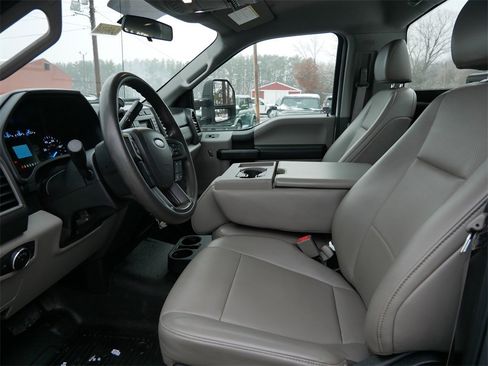 Certified 2019 Ford F250 XL w/ XL Value Package image 10